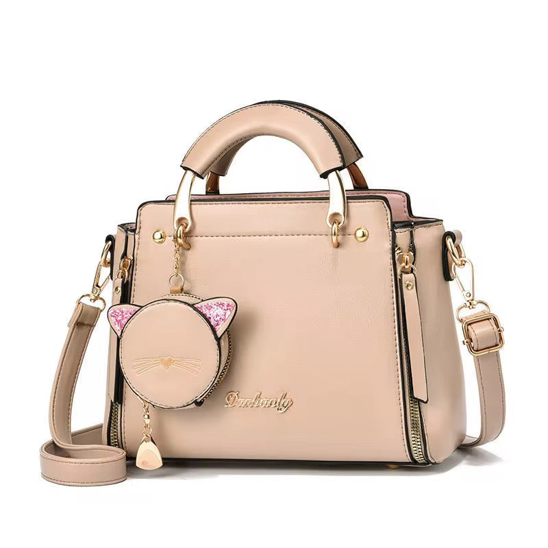 Handcrafted New Fashion Kitties Female Leathers Girls Handbags.